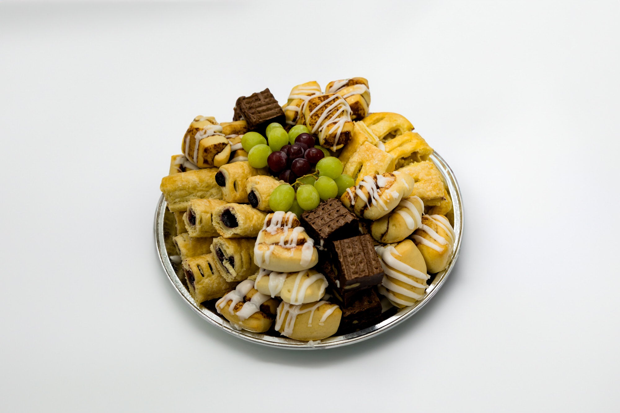 assorted-bakery-tray-george-s-market-and-celebrations-online